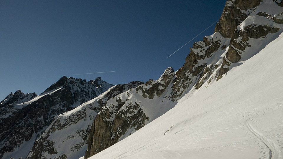 Carambolage au-dessus de Belledonne