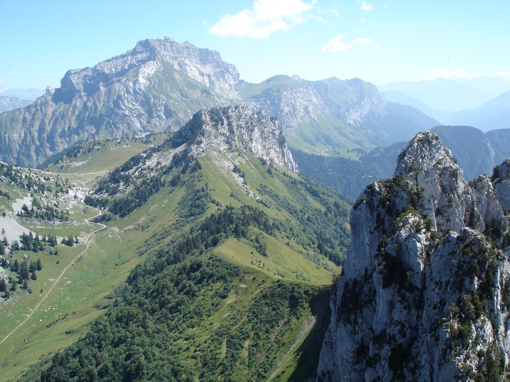 La Tournette, o on est moins seul... Les lignes skiables sont videntes (hum)